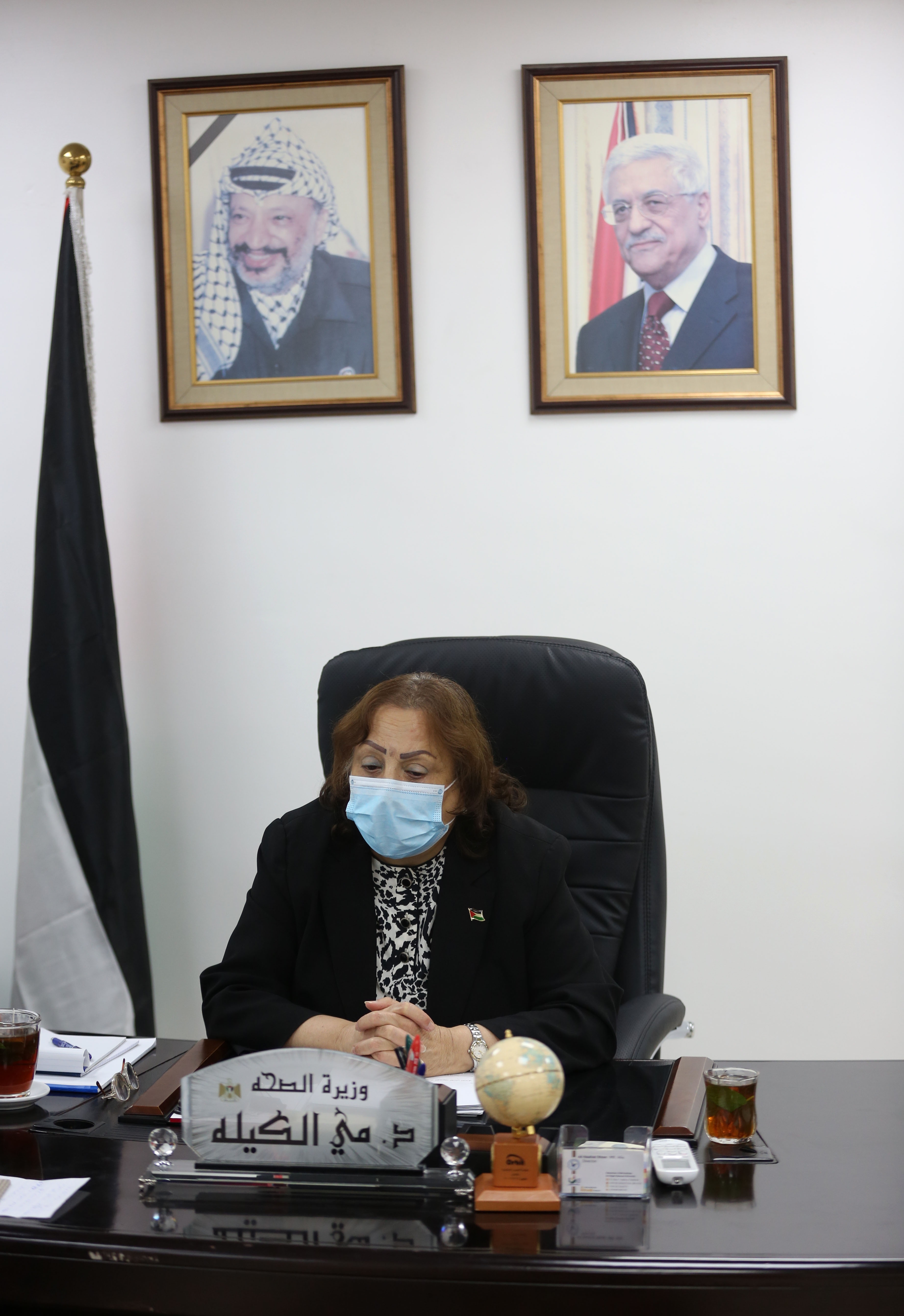 وزيرة الصحة خلال مقابلة مع "وفا" في مقر الوزارة في نابلس