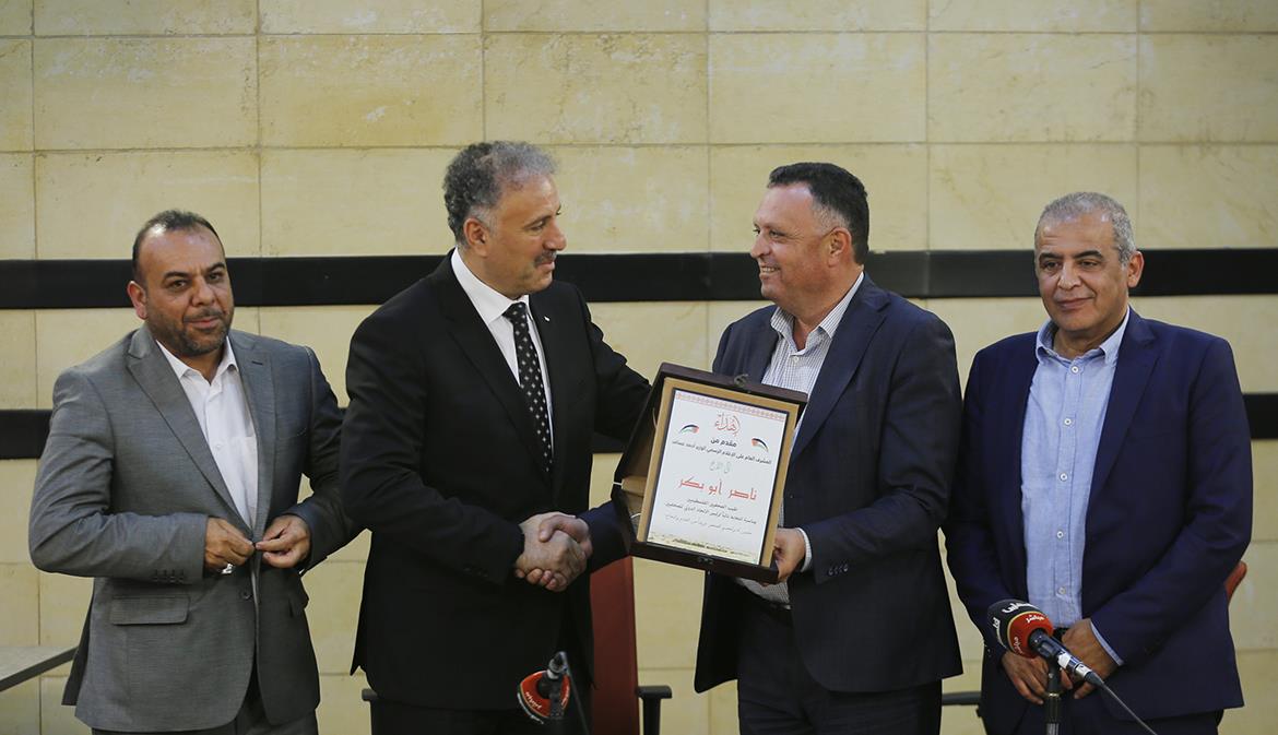 عدسة: حذيفة سرور/ وفا