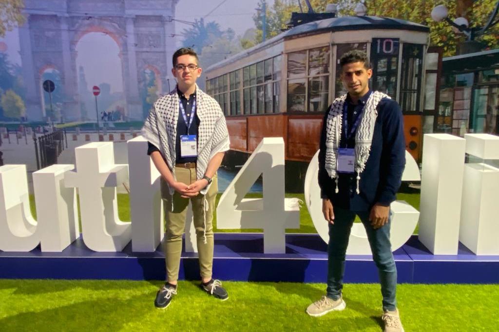 الطالبان محمد عماد الزهيري وآدم ابو الروك 