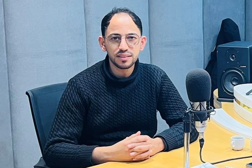 الصحفي هاني أبو رزق 