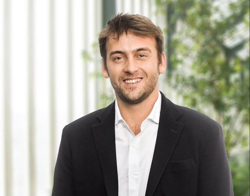 النائب البلجيكي سيمون موتكين