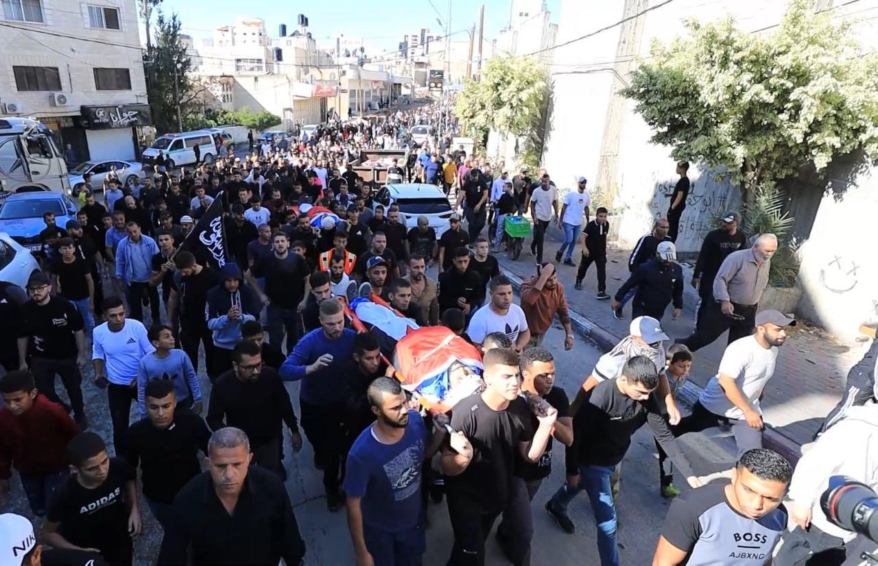 جانب من موكب التشييع