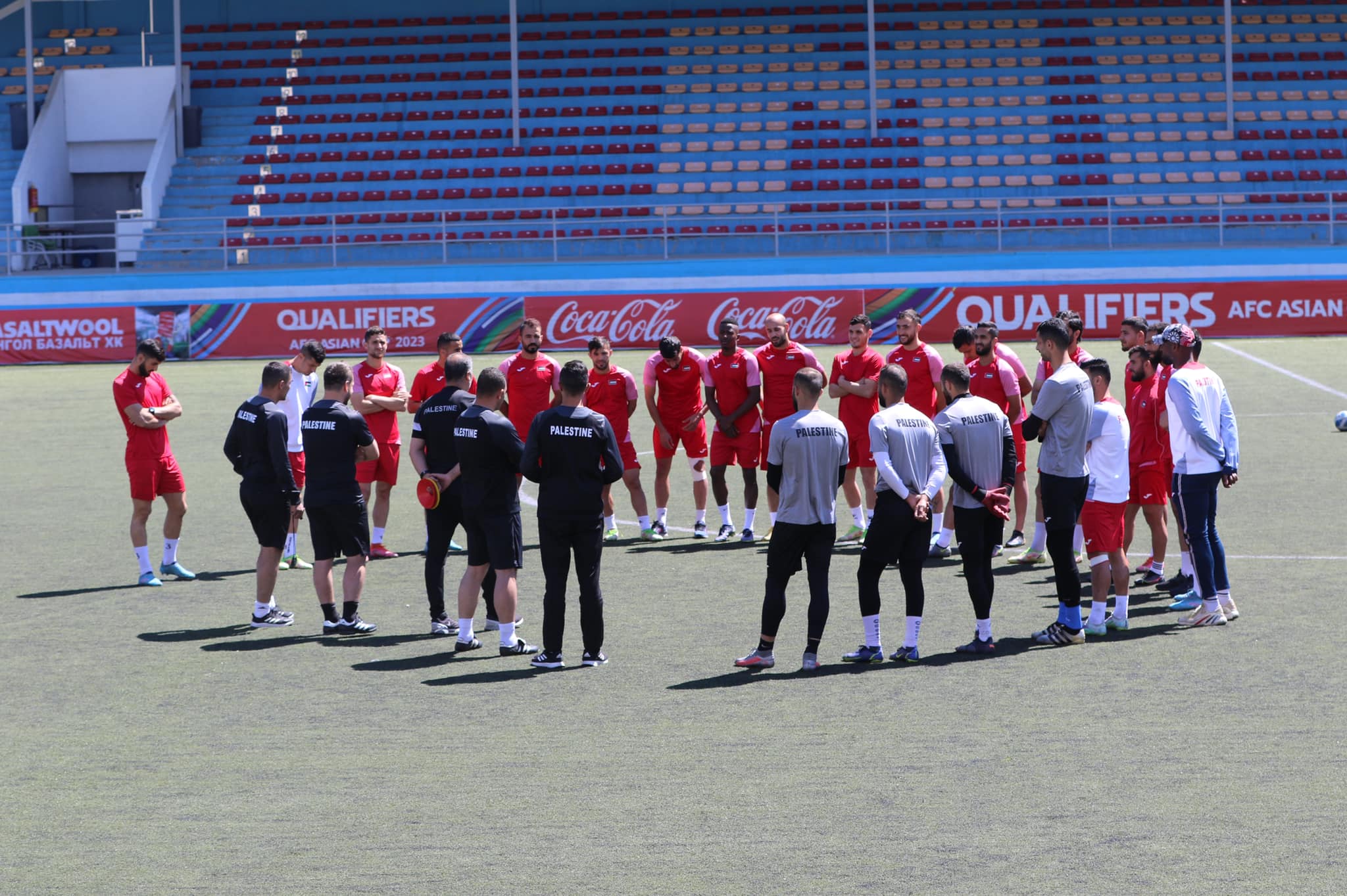 جانب من تدريبات المنتخب اليوم استعداد للقاء الفلبين