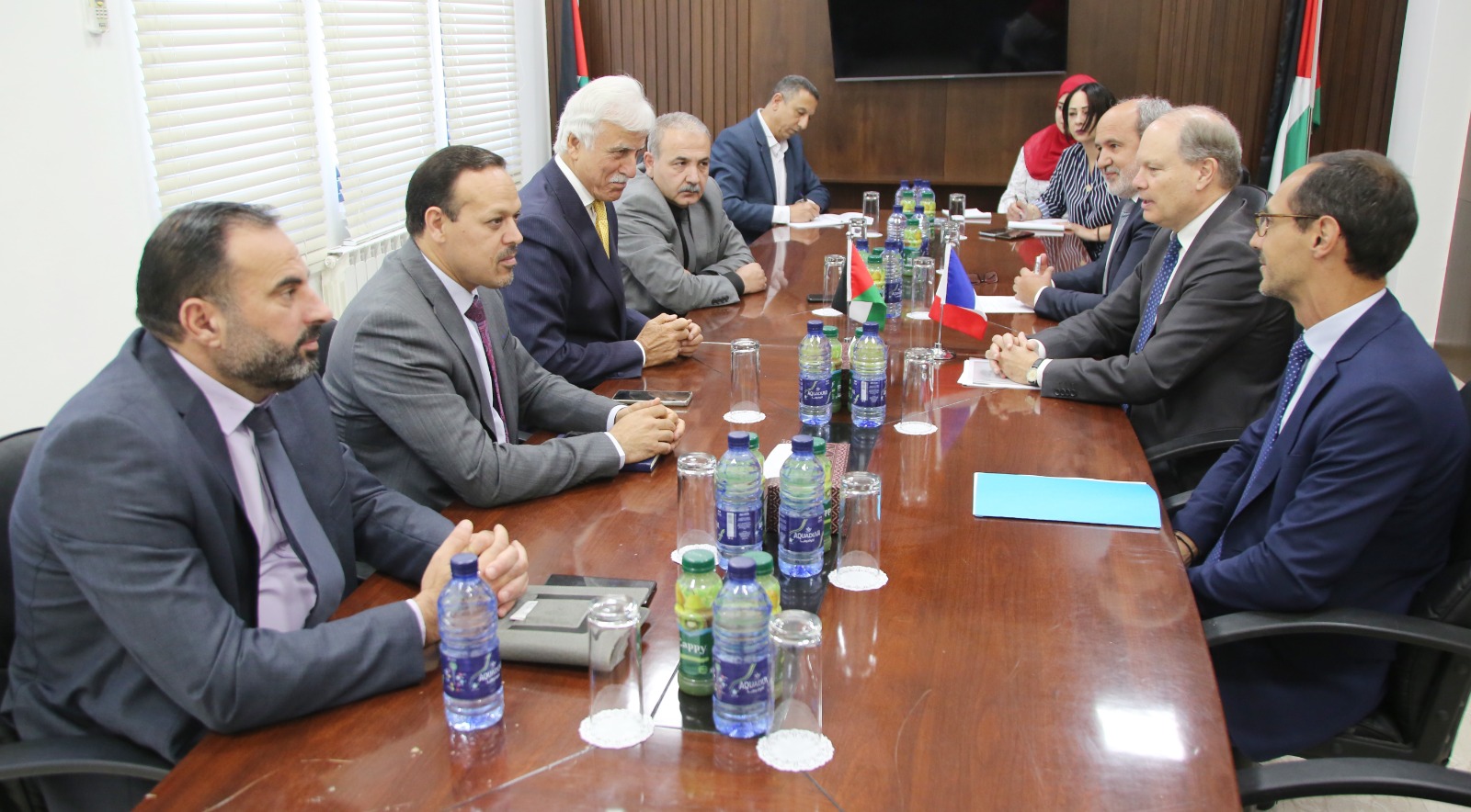 جانب من اللقاء