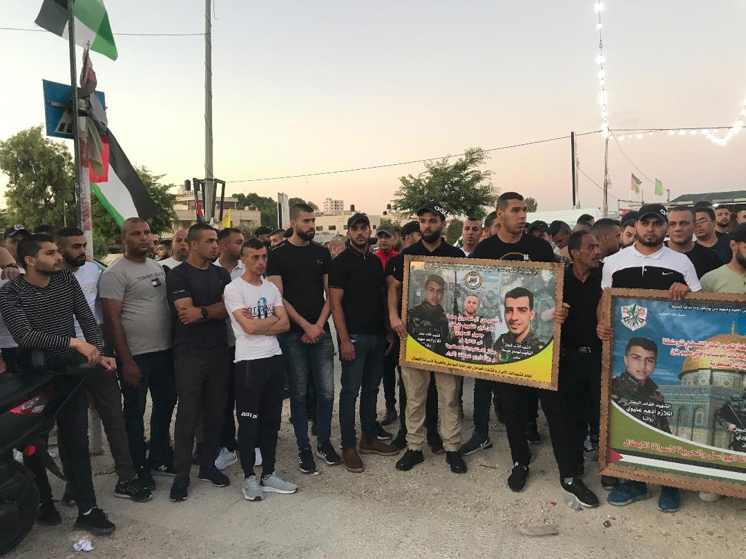 جانب من الوقفة . (عدسة: ثائر أبو بكر "وفا")