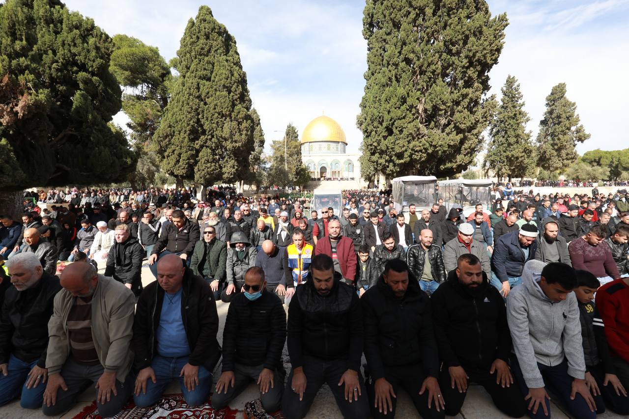جانب من صلاة الجمعة في المسجد الأقصى