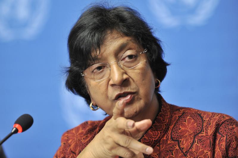 رئيسة اللجنة نافي بيلاي