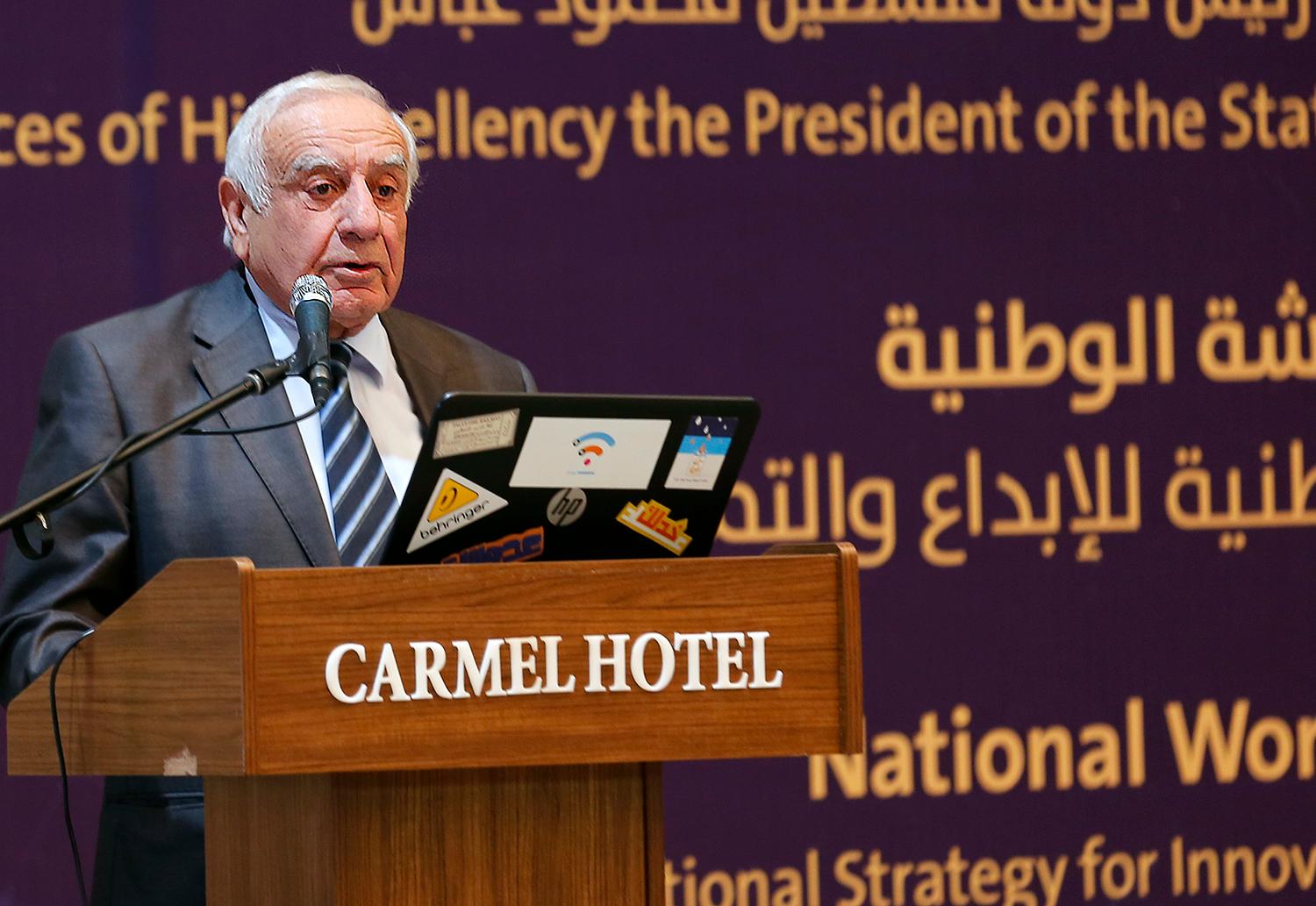 رئيس المجلس الأعلى للإبداع والتميز عدنان سمارة