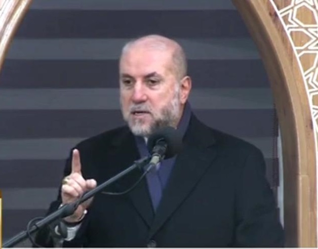 الهباش خلال خطبة الجمعة من مسجد التقوى برام الله