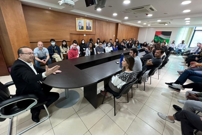 جانب من اللقاء