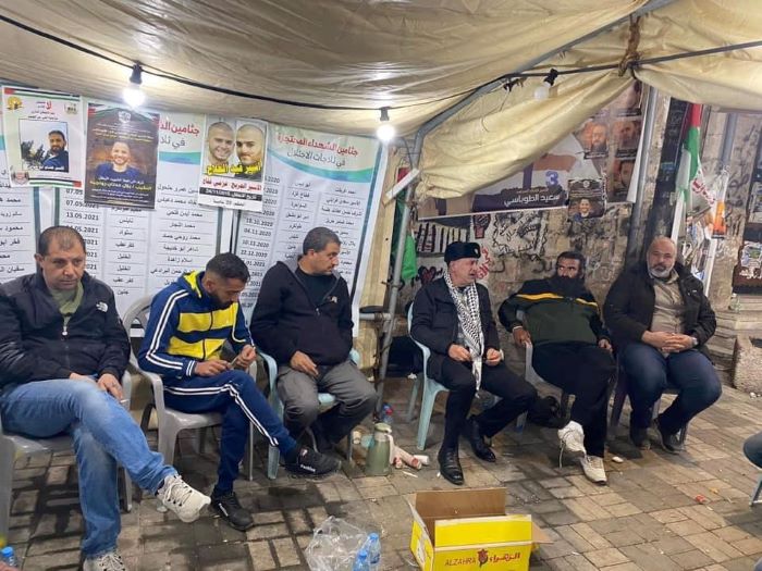 جانب من الوقفة (عدسة: ثائر أبو بكر/ وفا)