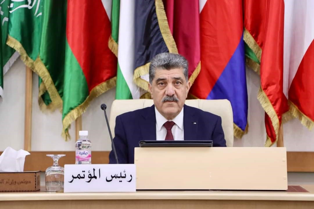 وكيل وزارة الداخلية يوسف حرب خلال ترؤسه أعمال المؤتمر 