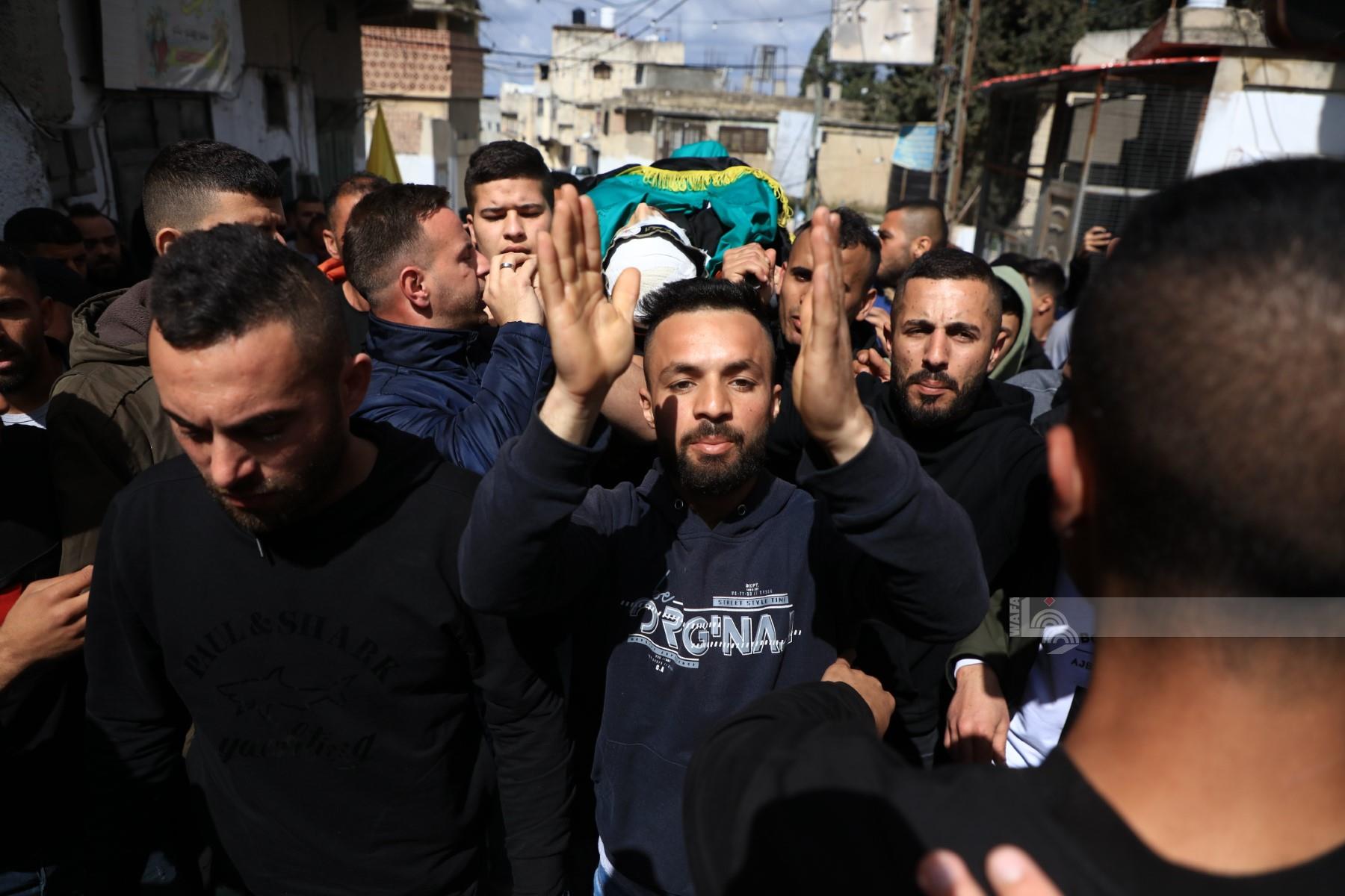 تشييع جثامين الشهداء الثلاثة لمثواهم الأخير في جنين (عدسة: عدي دعيبس/ وفا)