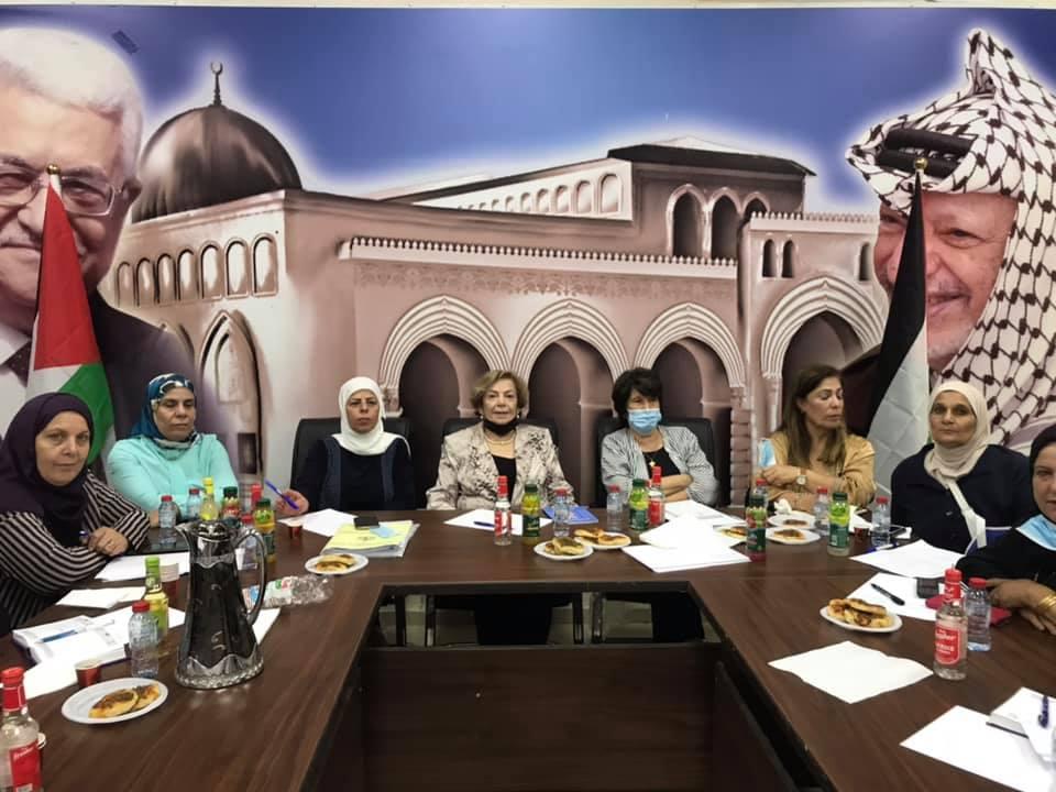 جانب من الاجتماع (تصوير: ثائر أبو بكر/ وفا)