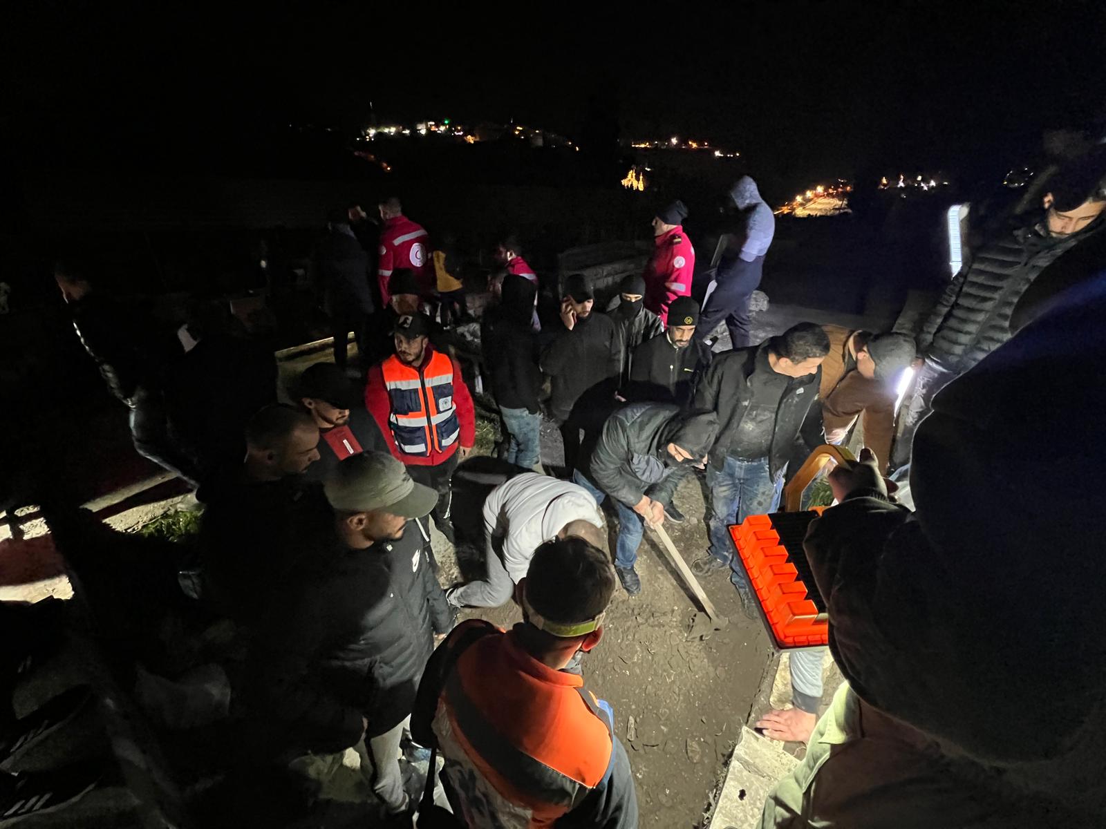 جانب من التشييع (تصوير وفا)