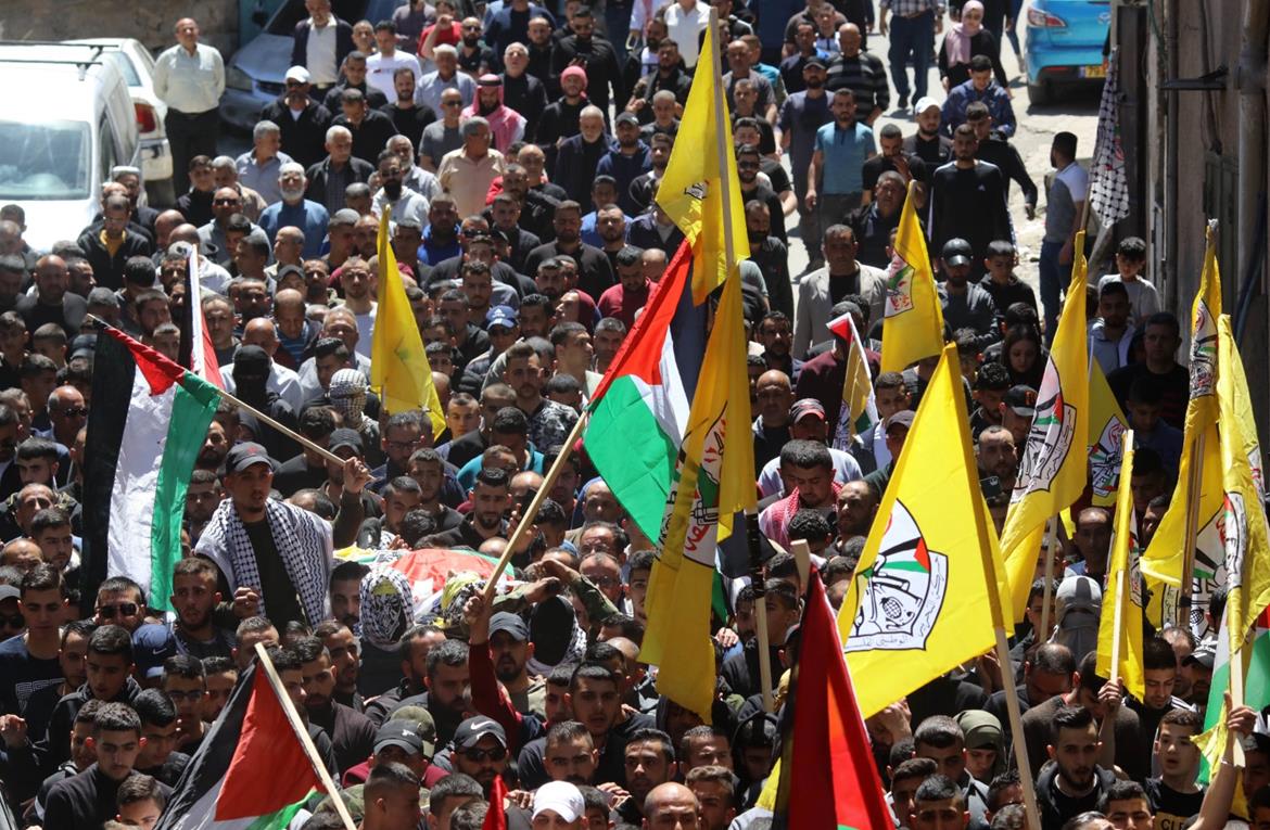 جانب من تشييع جثمان الشهيد قصي حمامرة (عدسة: أحمد مزهر/ وفا)