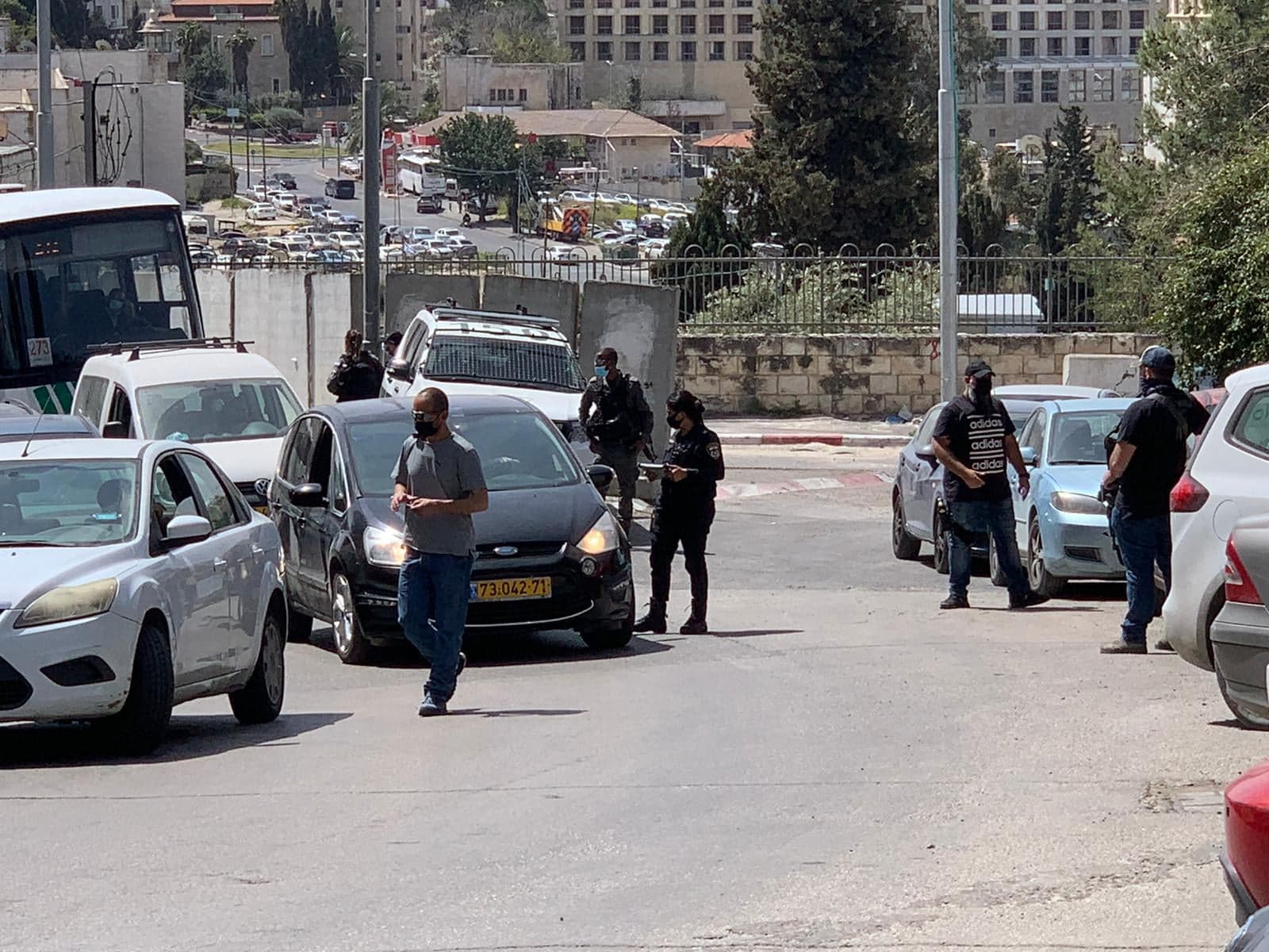 قوات الاحتلال تمنع فعالية حول الانتخابات في فندق الامبسادور بمدينة القدس