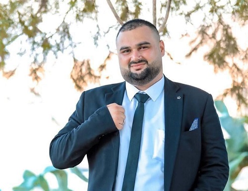 الشهيد كارم خالد محمد بني عودة