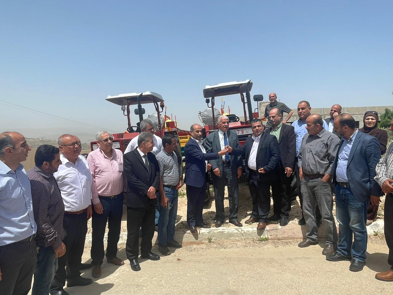 جانب من التسليم