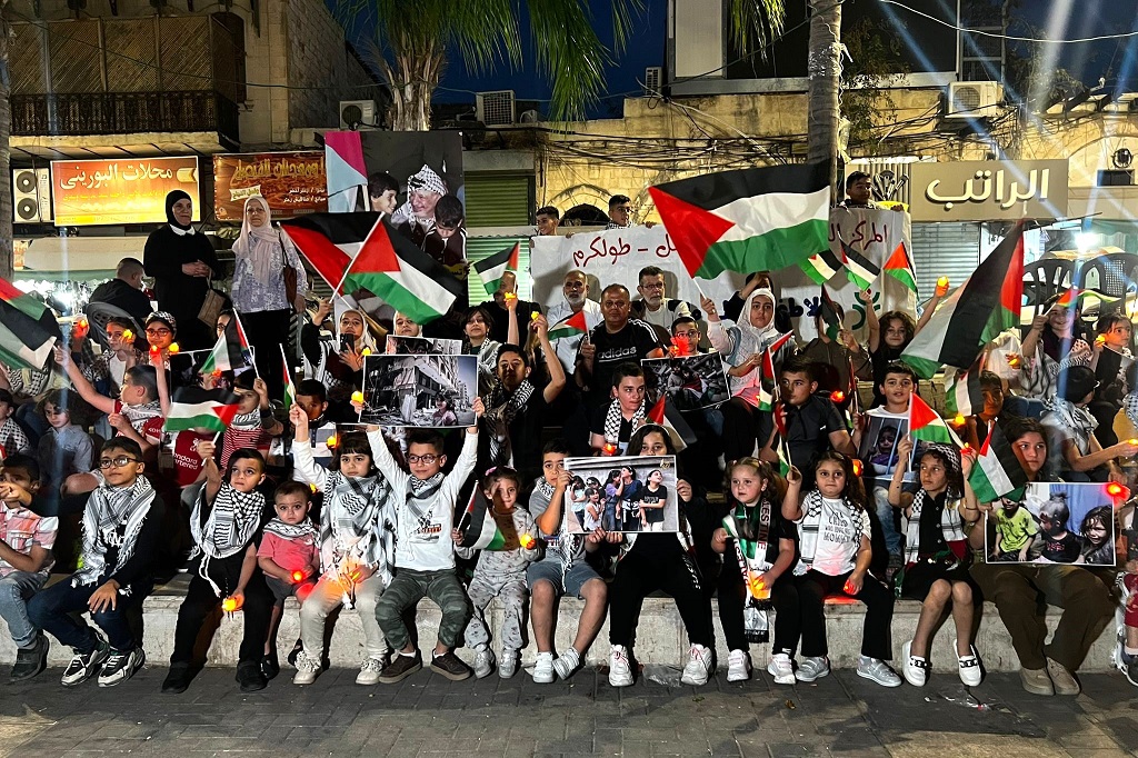 جانب من الوقفة (تصوير: وفا)