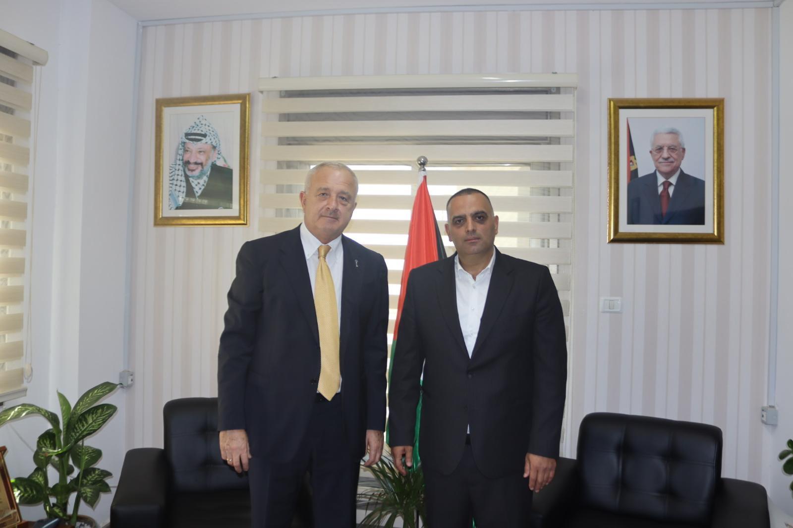 جانب من اللقاء