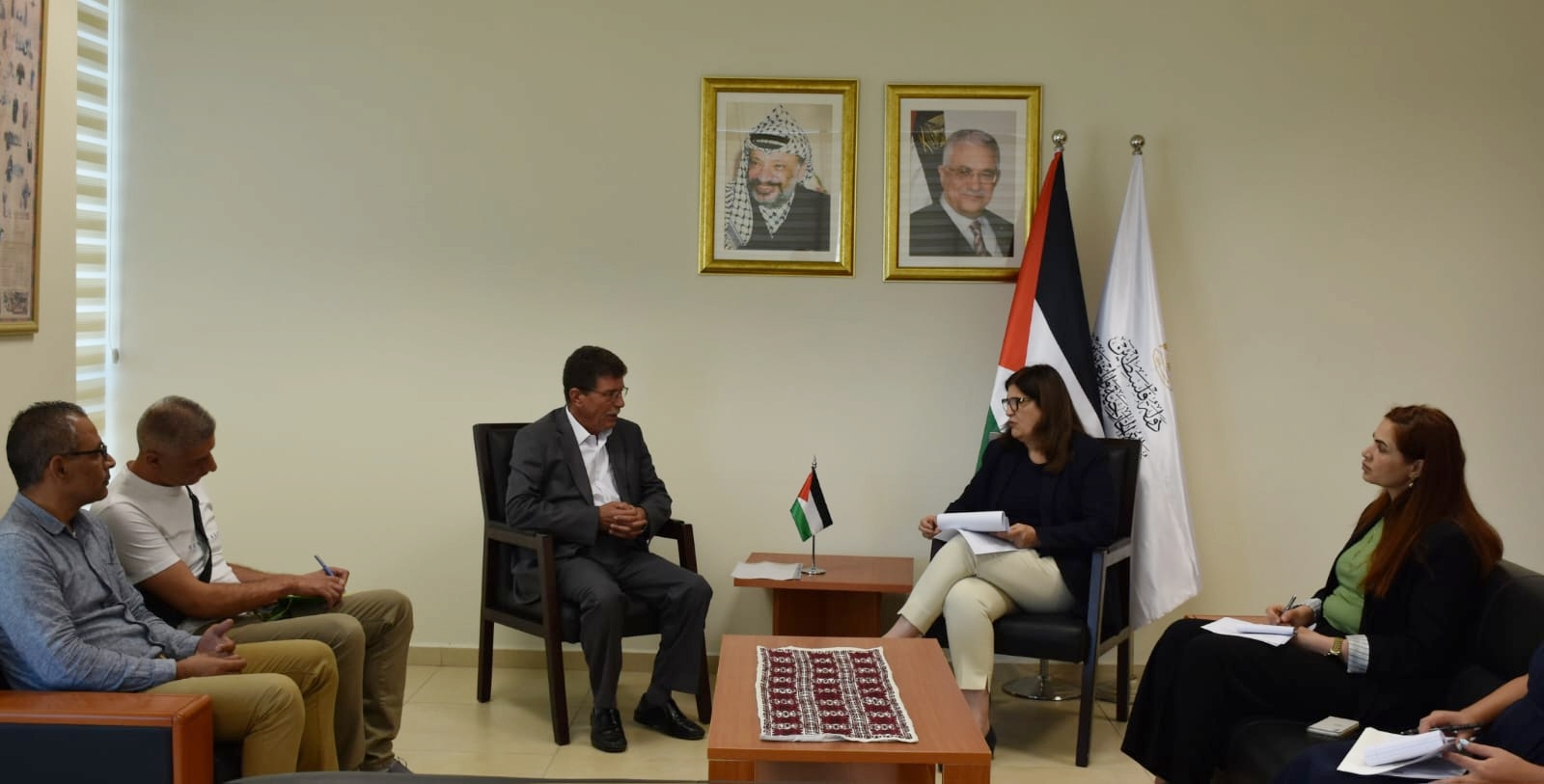 جانب من اللقاء