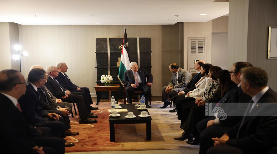 الرئيس لدى استقباله عددا من قيادات المؤسسات الأميركية الداعمة لشعبنا