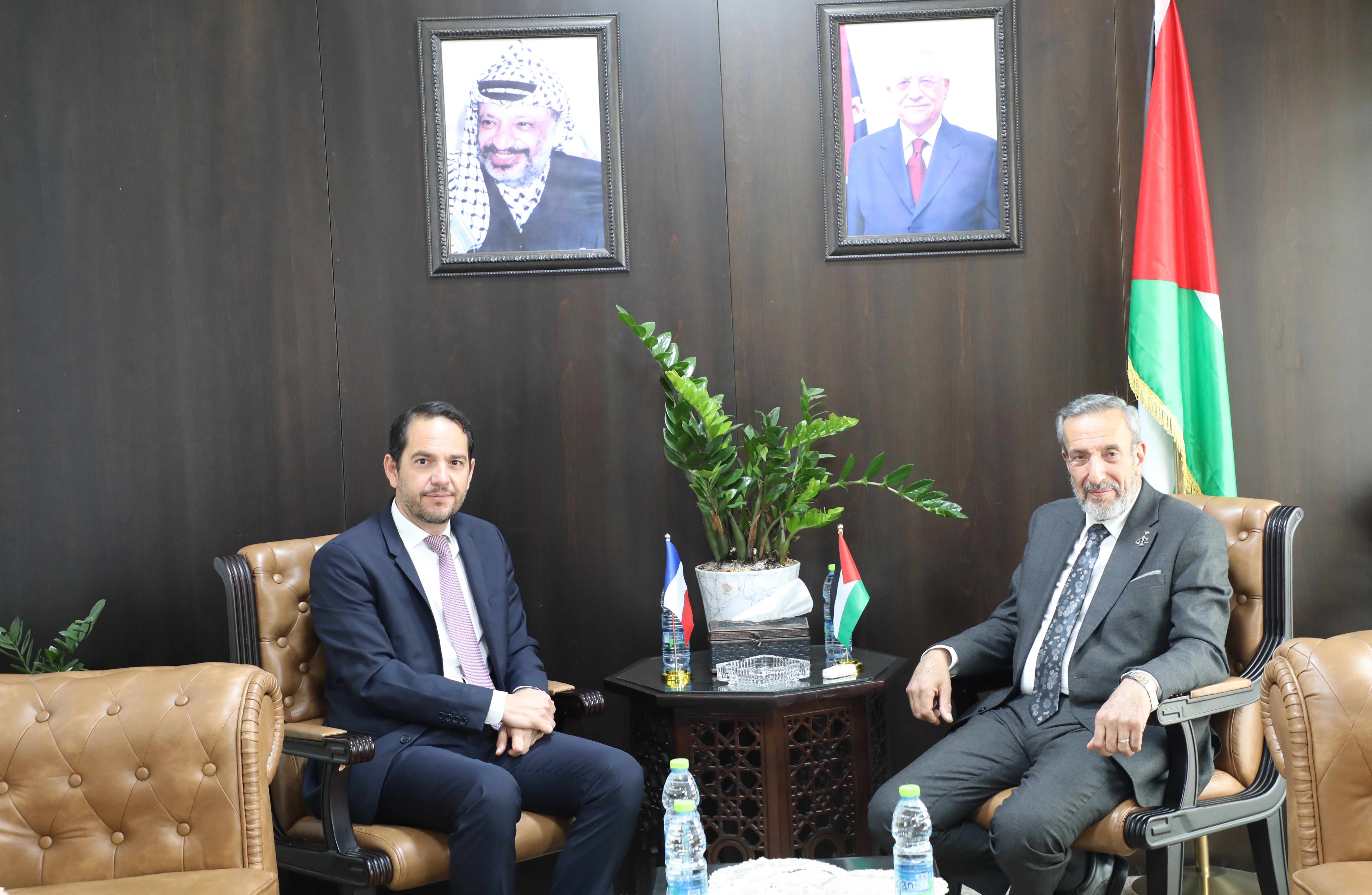 جانب من الاجتماع