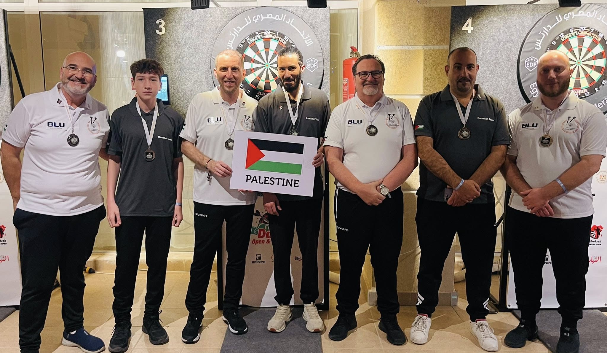 لاعبو فريقي رام الله وسرية رام الله متوجون بالميدالية البرونزية