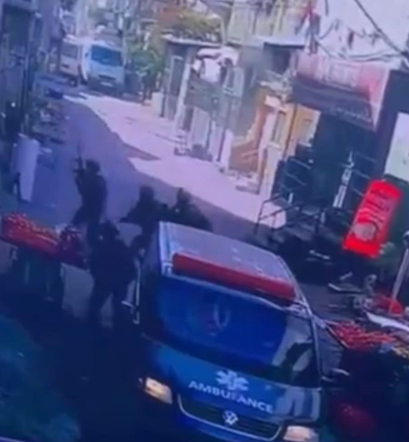 مركبة الاسعاف التي استخدمها الاحتلال في عملية اقتحام مخيم بلاطة