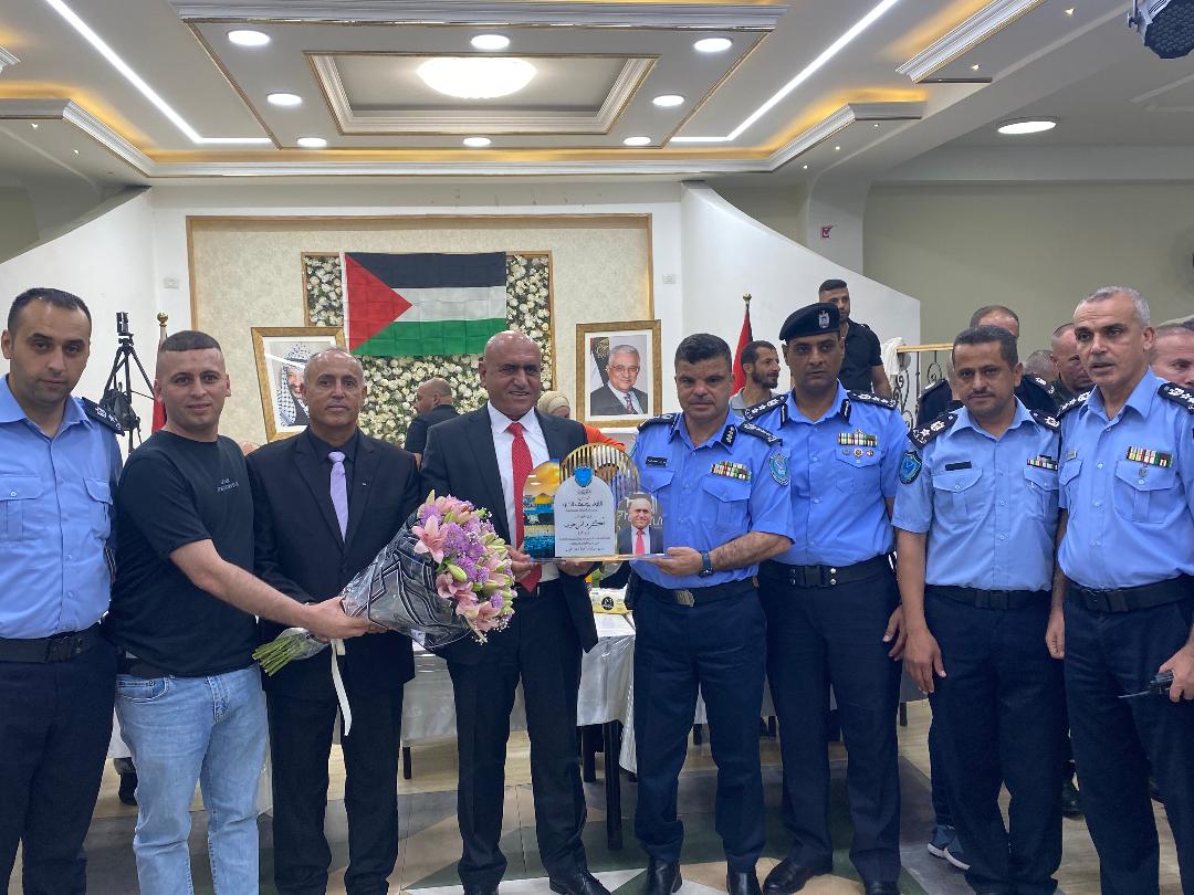 عدسة ثائر ابو بكر