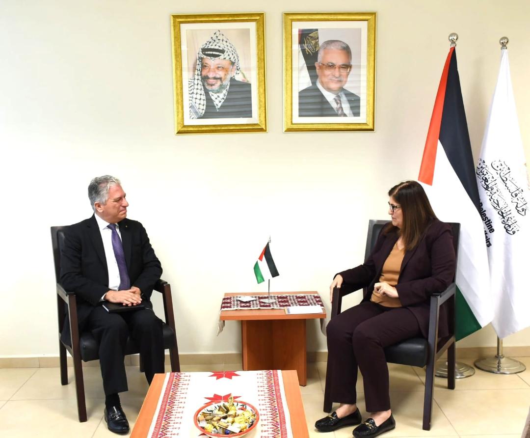 جانب من اللقاء