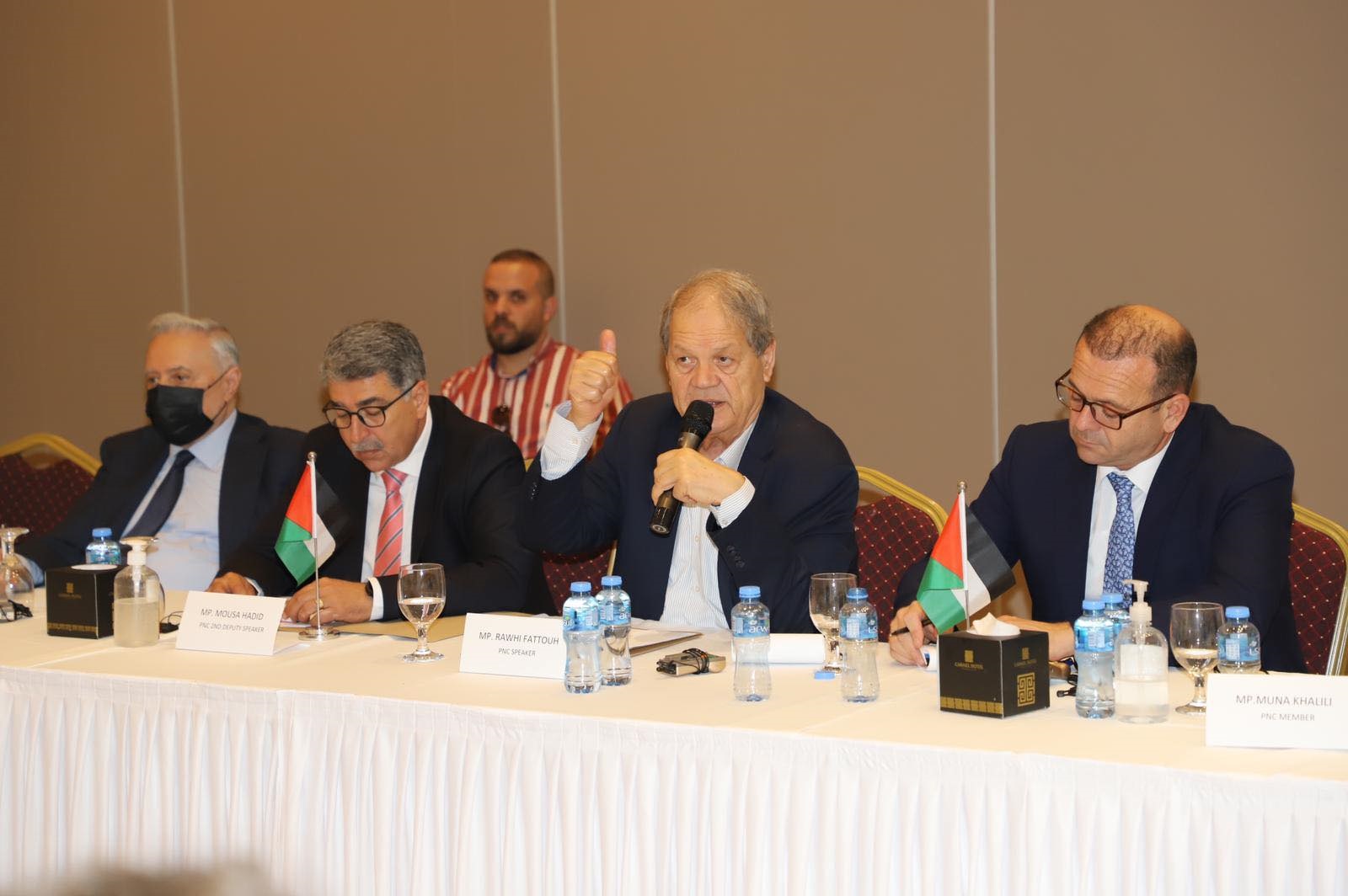 جانب من اللقاء