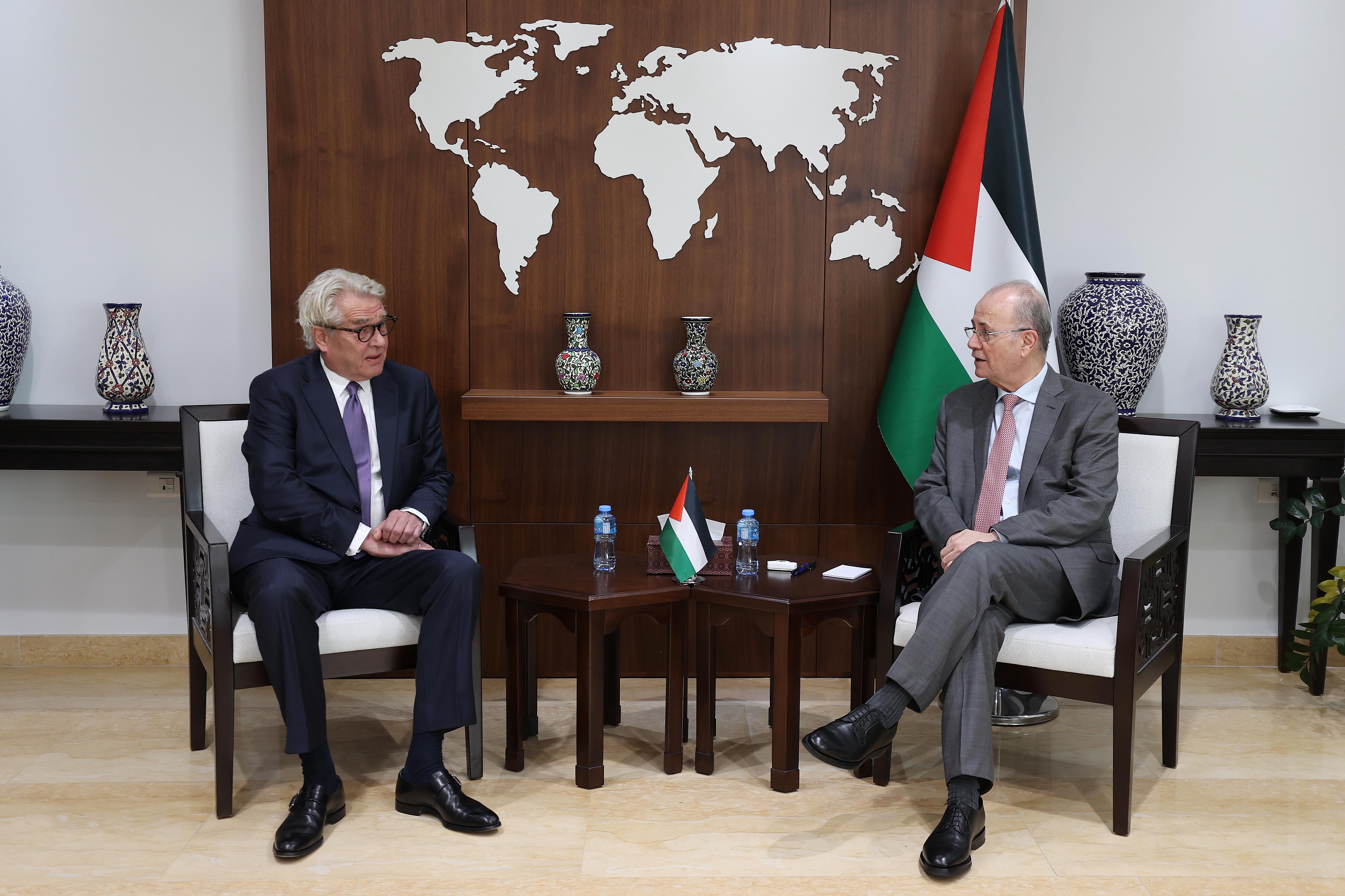 جانب من الاجتماع